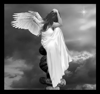 Разнообразные открытки с ангелами. Картинки с ангелами скачать бесплатно.