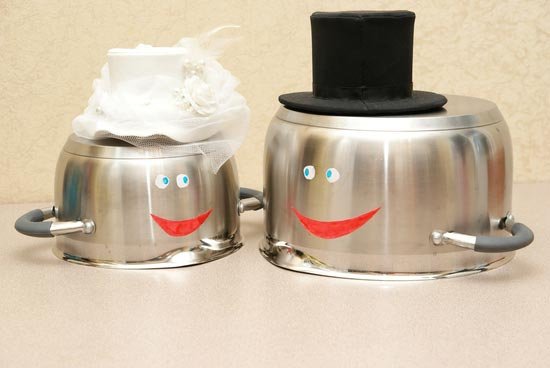 Открытки на Жестяную свадьбу 8 лет gif. Открытки на 8 лет совместной жизни ск...