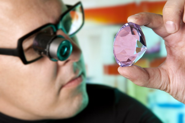 Открытки с пожеланиями на Международный день ювелира скачать бесплатно.