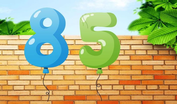 Открытки с юбилеем 85 лет. Поздравительные открытки на юбилей с цветами. 